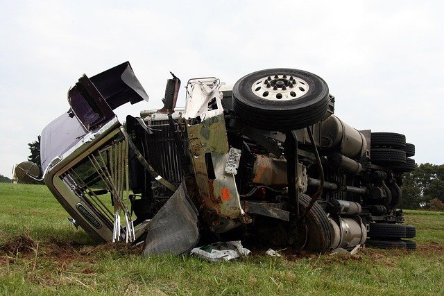Why are truck accidents so complicated?